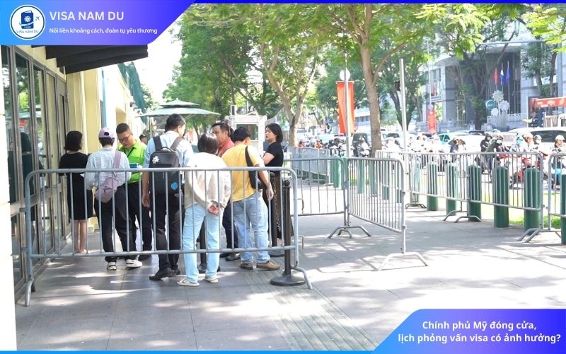 Chính phủ Mỹ đóng cửa, lịch phỏng vấn visa có ảnh hưởng?